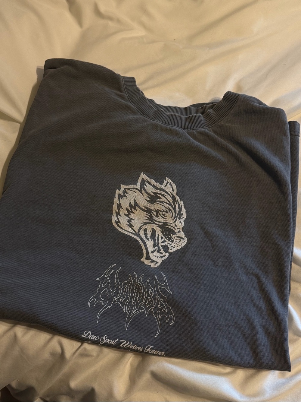 Darc Sport Black Crewneck Sweatshirt with Wolf Graphic